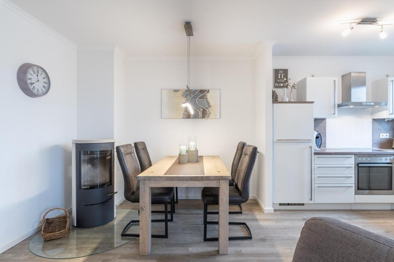 Villa Sanddorn - Ferienwohnungen Börgerende-Rethwisch Extérieur photo